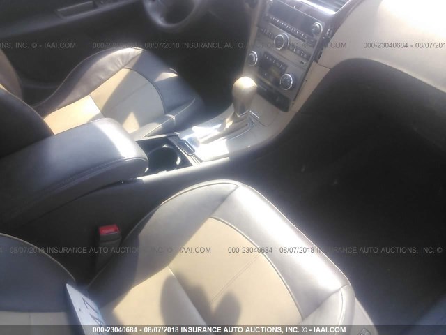 1G1ZG5E71CF109499 - 2012 CHEVROLET MALIBU LTZ თაფლისფერი ფოტო 5