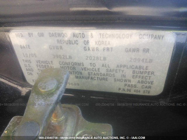 KL5JD86Z16K299689 - 2006 SUZUKI FORENZA BLACK photo 9