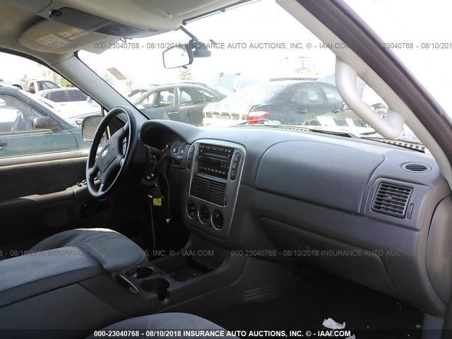 1FMZU73E05UB47779 - 2005 FORD EXPLORER XLT/XLT SPORT/NBX 白色 照片 5