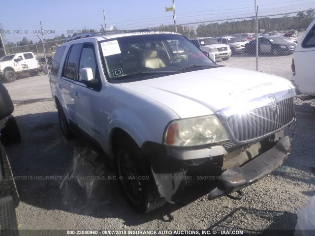 5LMFU27R53LJ38403 - 2003 LINCOLN NAVIGATOR WHITE photo 1