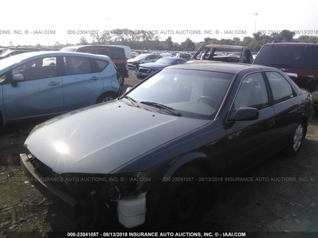 4T1BG22K9YU992539 - 2000 TOYOTA CAMRY CE/LE/XLE 灰色 照片 2