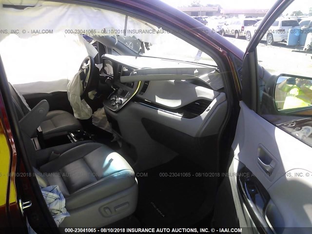 5TDDK3DC0FS127323 - 2015 TOYOTA SIENNA XLE/LIMITED BURGUNDY photo 5