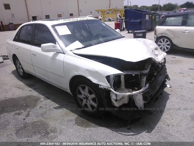 4T1BF28B32U219051 - 2002 TOYOTA AVALON XL/XLS WHITE photo 1