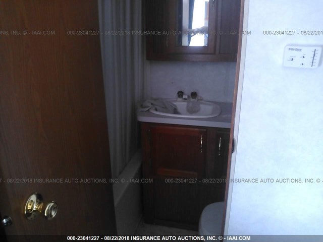 4X4TCKF2X1K084448 - 2001 FOREST RIVER CHEROKEE  未知 照片 10