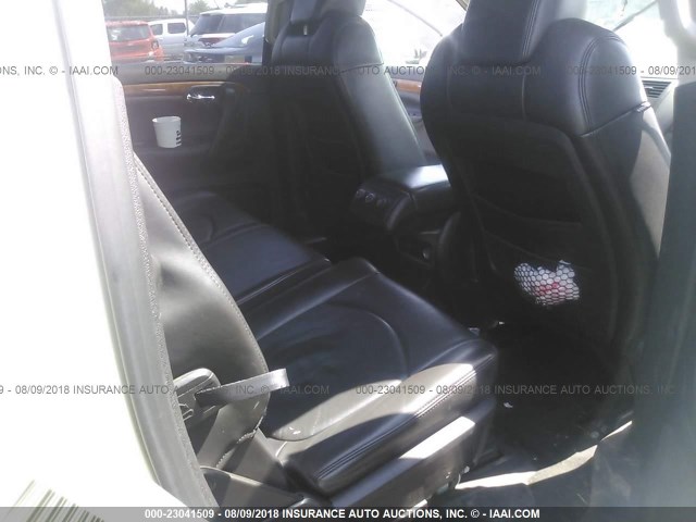 5GZEV23727J154532 - 2007 SATURN OUTLOOK XR თეთრი ფოტო 8