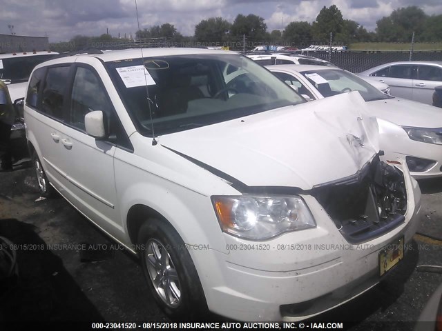 2A8HR54P18R105752 - 2008 CHRYSLER TOWN & COUNTRY TOURING WHITE photo 1