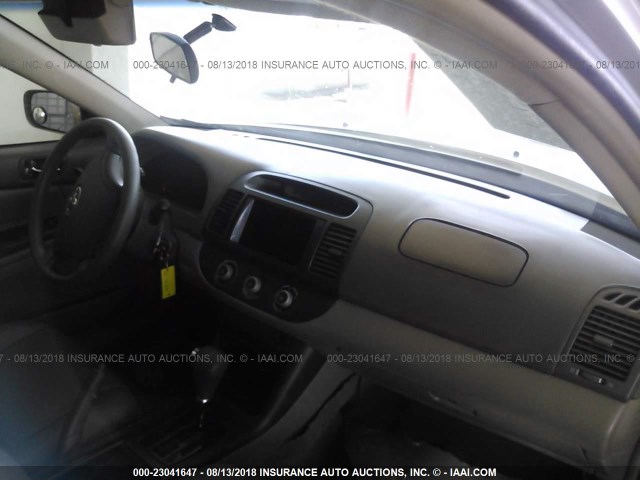 4T1BE32K15U015435 - 2005 TOYOTA CAMRY LE/XLE/SE Qızıl foto 5