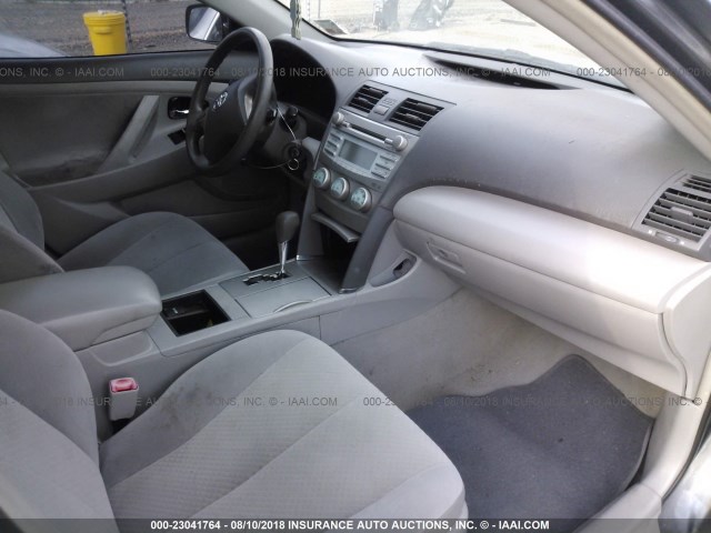 4T1BE46K67U646345 - 2007 TOYOTA CAMRY NEW GENERAT CE/LE/XLE/SE GRAY photo 5