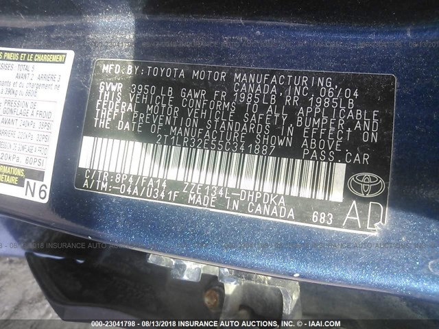 2T1LR32E55C341887 - 2005 TOYOTA COROLLA MATRIX XR BLUE photo 9