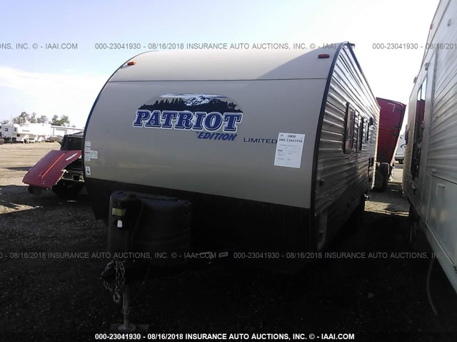 4X4TCKB26HK037921 - 2017 FOREST RIVER CHEROKEE PATRIOT  Brązowy zdjęcie 2