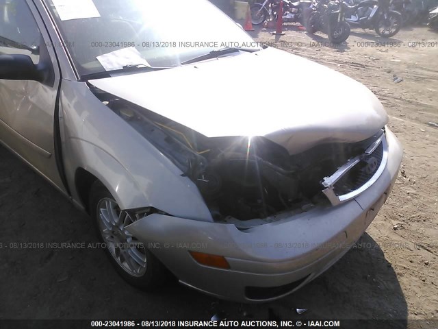1FAFP34N57W111699 - 2007 FORD FOCUS ZX4/S/SE/SES 金色 照片 6