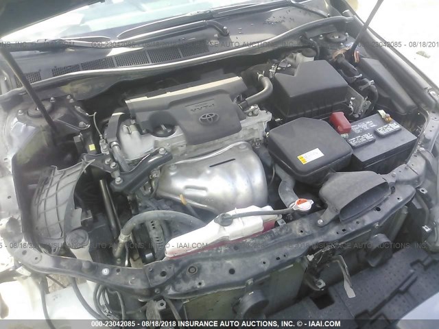 4T1BF1FK7GU210003 - 2016 TOYOTA CAMRY LE/XLE/SE/XSE 黑色 照片 10