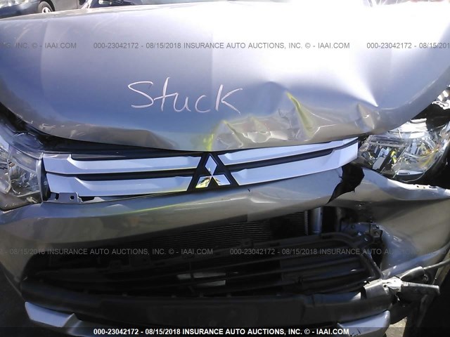 JA4AD2A32FZ002179 - 2015 MITSUBISHI OUTLANDER ES 灰色 照片 10