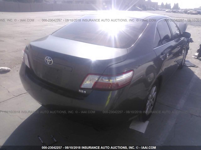 JTNBB46K073038139 - 2007 TOYOTA CAMRY NEW GENERAT HYBRID GRAY photo 4