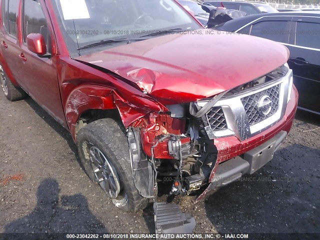 1N6AD0EV3FN737912 - 2015 NISSAN FRONTIER S/SV/SL/PRO-4X RED photo 6