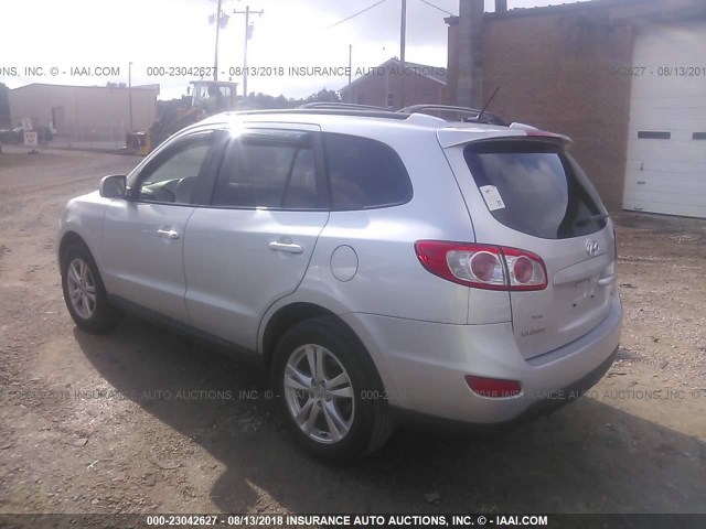 5XYZH4AG8BG089011 - 2011 HYUNDAI SANTA FE SE SILVER photo 3