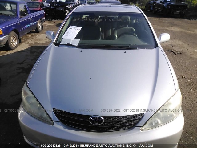 4T1BE30K54U854425 - 2004 TOYOTA CAMRY LE/XLE/SE Gümüş foto 6