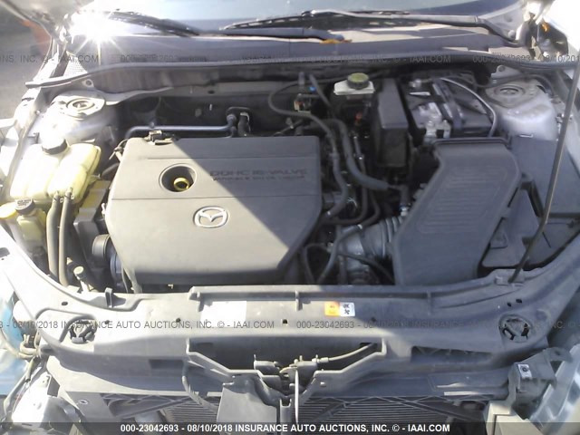 JM1BK32F481183804 - 2008 MAZDA 3 I SILVER photo 10