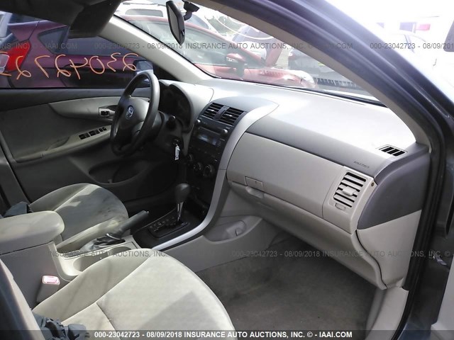 JTDBL40E89J025206 - 2009 TOYOTA COROLLA LE/XLE GRAY photo 5