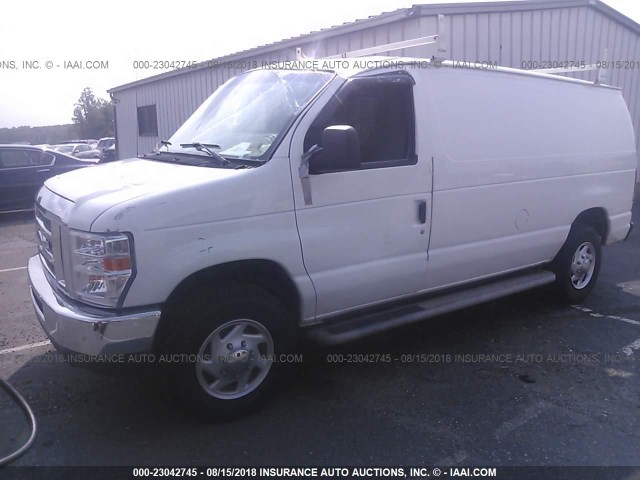 1FTNE24W19DA45228 - 2009 FORD ECONOLINE E250 VAN WHITE photo 2