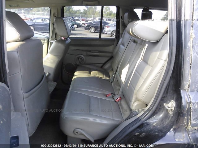 1J8HG48N56C312451 - 2006 JEEP COMMANDER BLACK photo 8