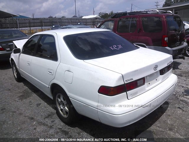 4T1BG28K0XU870934 - 1999 TOYOTA CAMRY CE/LE/XLE 白色 照片 3