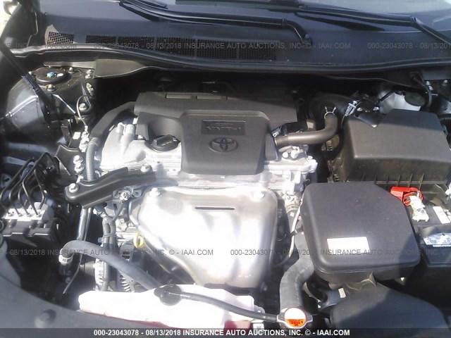 4T1BF1FK7GU611339 - 2016 TOYOTA CAMRY LE/XLE/SE/XSE 黑色 照片 10