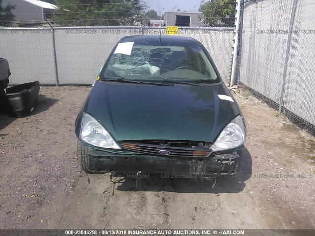 1FAFP343X1W314240 - 2001 FORD FOCUS SE/SE SPORT GREEN photo 6