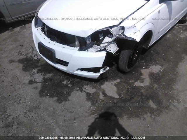 W08AR671285058470 - 2008 SATURN ASTRA XE WHITE photo 6