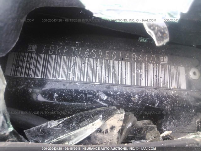 1GKET16S956140410 - 2005 GMC ENVOY XL Սև լուսանկար 9