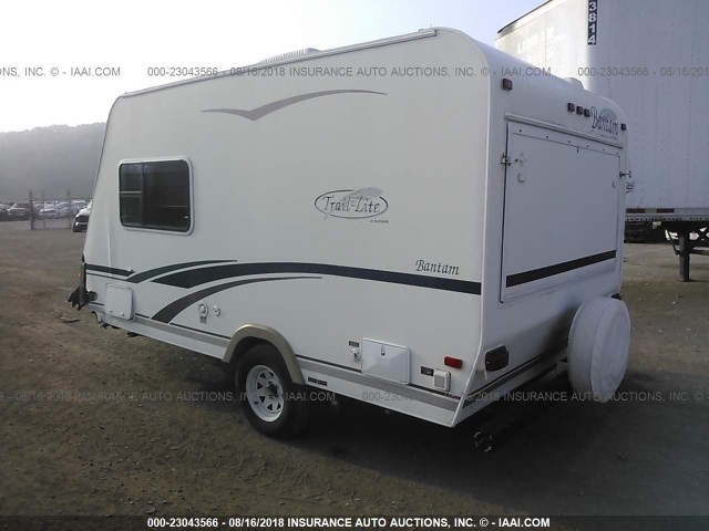 4WY200G2331024880 - 2003 BANTAM TRAIL LITE  WHITE photo 3