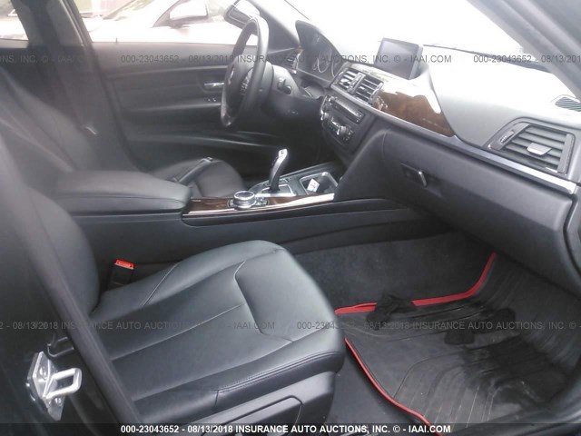 WBA3C3G5XFNS73558 - 2015 BMW 320 I/XDRIVE BLACK photo 5