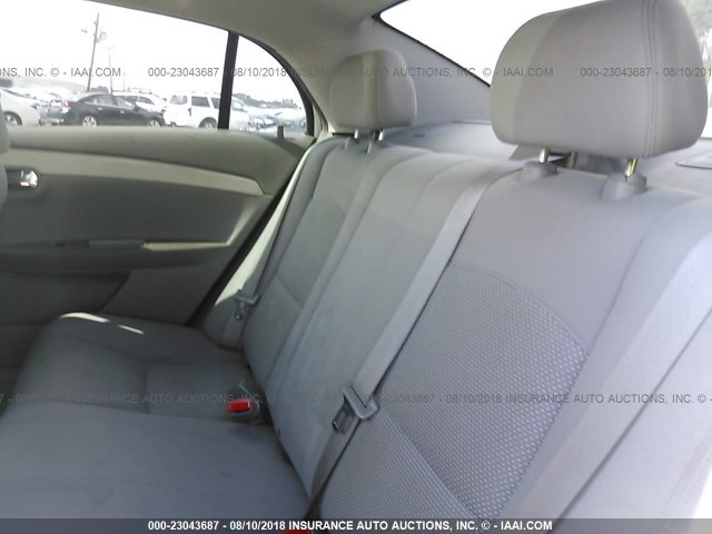 1G1ZB5EB8AF197161 - 2010 CHEVROLET MALIBU LS WHITE photo 8