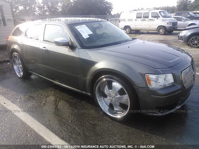 2D4FV47T88H168403 - 2008 DODGE MAGNUM GRAY photo 1