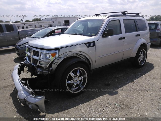 1D8GU58K07W659050 - 2007 DODGE NITRO SLT SILVER photo 2