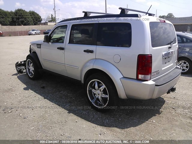 1D8GU58K07W659050 - 2007 DODGE NITRO SLT SILVER photo 3