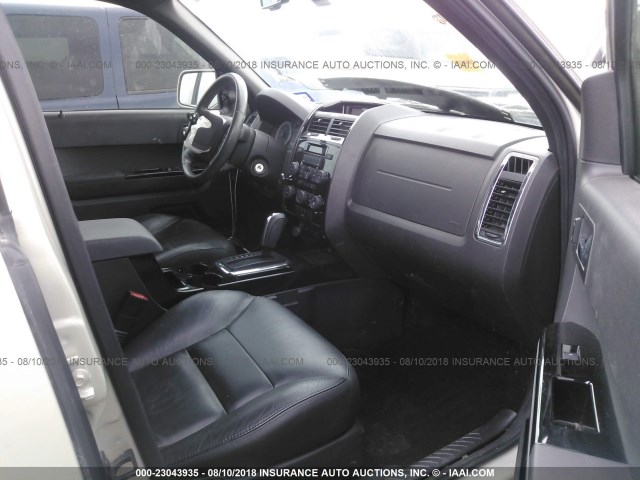 1FMCU04198KB08990 - 2008 FORD ESCAPE LIMITED WHITE photo 5