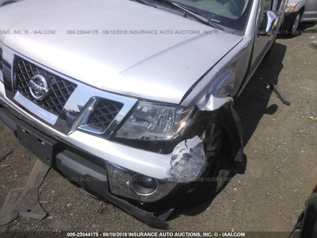 1N6AD0EV0DN741414 - 2013 NISSAN FRONTIER S/SV/SL/PRO-4X SILVER photo 6