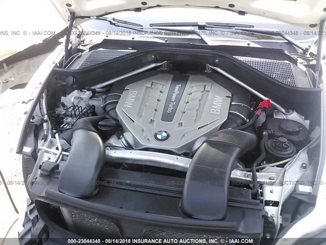 5UXZV8C54BL418799 - 2011 BMW X5 XDRIVE50I Beyaz fotoğraf 10