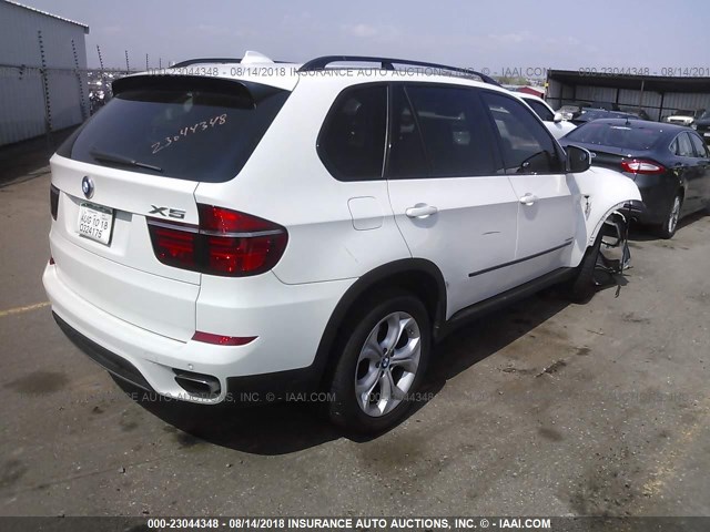 5UXZV8C54BL418799 - 2011 BMW X5 XDRIVE50I Beyaz fotoğraf 4