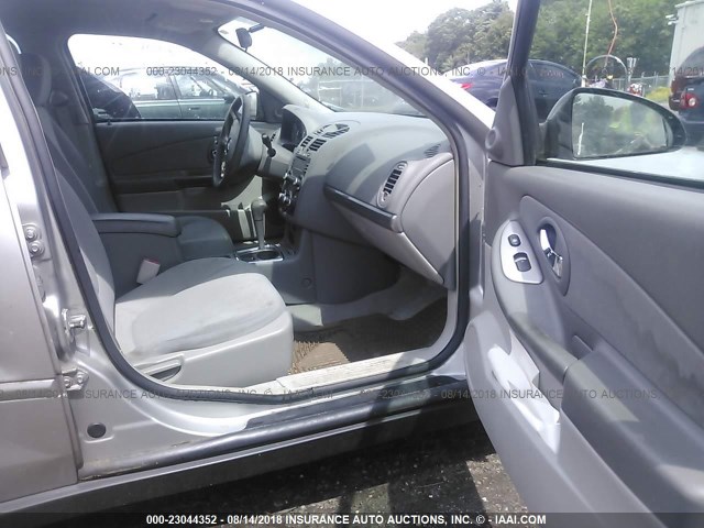 1G1ZS58F97F309120 - 2007 CHEVROLET MALIBU LS SILVER photo 5