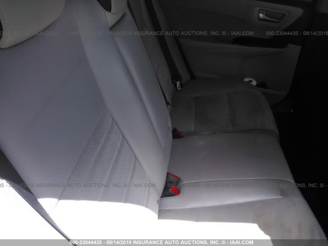 4T1BF1FK4FU055702 - 2015 TOYOTA CAMRY LE/XLE/SE/XSE 黑色 照片 8