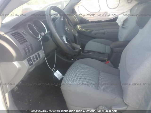 5TFJX4CN2DX034405 - 2013 TOYOTA TACOMA DOUBLE CAB თეთრი ფოტო 5