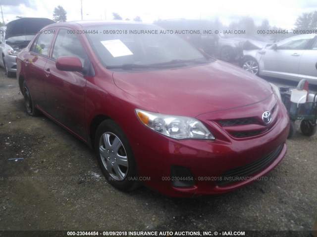2T1BU4EE5DC940136 - 2013 TOYOTA COROLLA S/LE RED photo 1