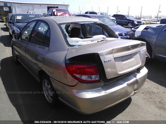 KNADC125956371943 - 2005 KIA RIO GOLD photo 3