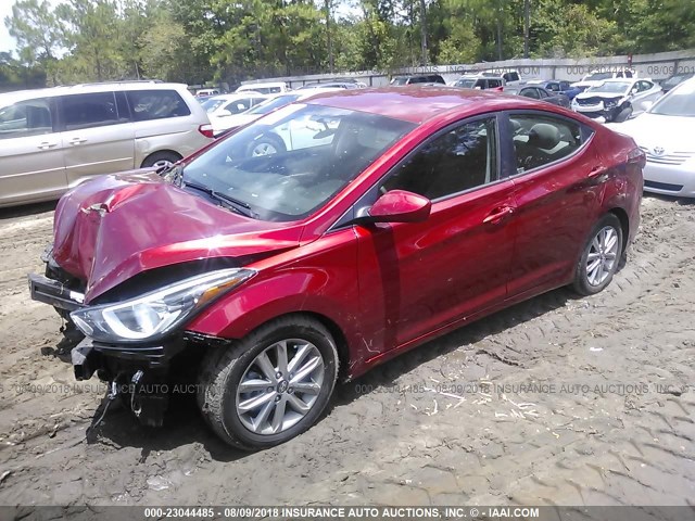 5NPDH4AE3GH702578 - 2016 HYUNDAI ELANTRA SE/SPORT/LIMITED RED photo 2