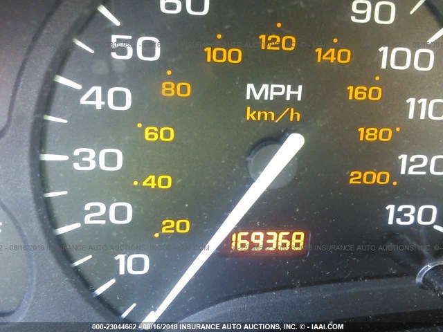 1G8ZR12751Z317065 - 2001 SATURN SC2 GRAY photo 7