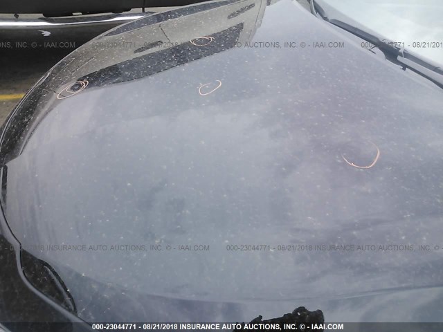 4T1BF1FK3HU451056 - 2017 TOYOTA CAMRY LE/XLE/SE/XSE BLACK photo 6