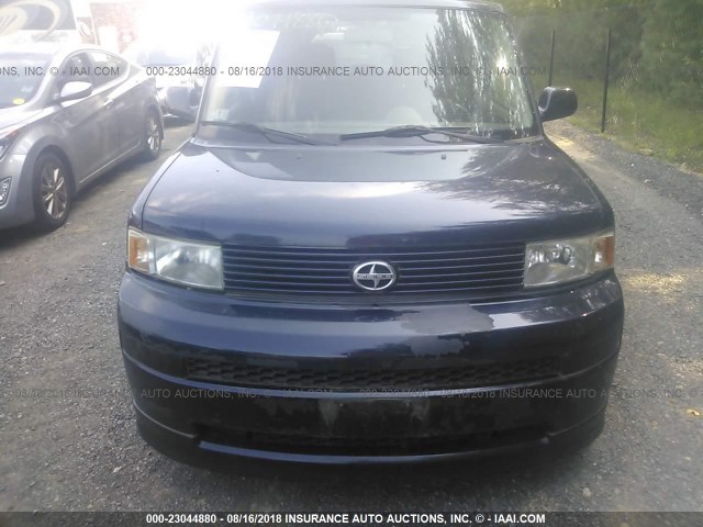 JTLKT324850171009 - 2005 TOYOTA SCION XB Dunkelblau Foto 6