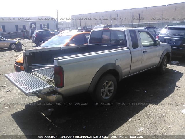 1N6DD26S42C343418 - 2002 NISSAN FRONTIER KING CAB XE SILVER photo 4